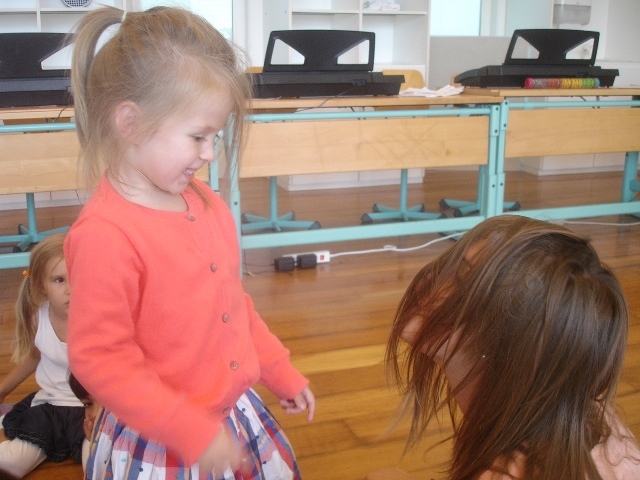 Village Camps International Summer Camp VDC Geneva 2016-08-12 https://www.villagecamps.com/journals_admin/images/819-34-DSC01879.jpg