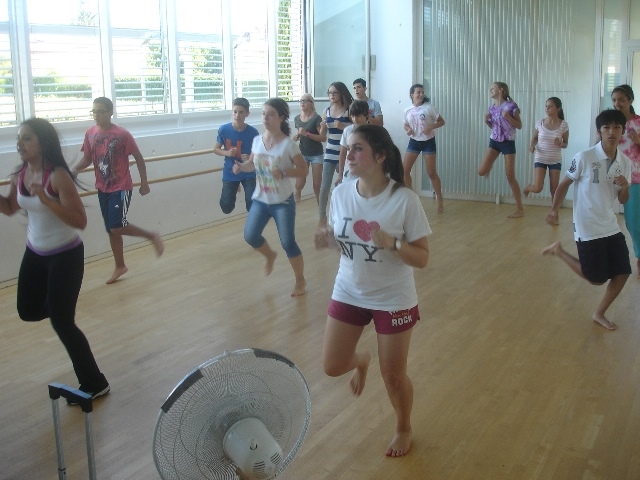Village Camps International Summer Camp VDC Geneva 2016-08-12 https://www.villagecamps.com/journals_admin/images/821-34-DSC02091.jpg