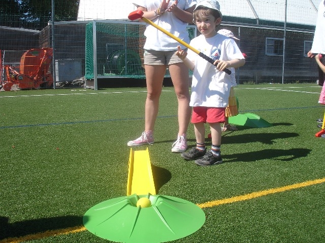 Village Camps International Summer Camp VDC Geneva 2016-08-12 https://www.villagecamps.com/journals_admin/images/821-34-DSC02103.jpg