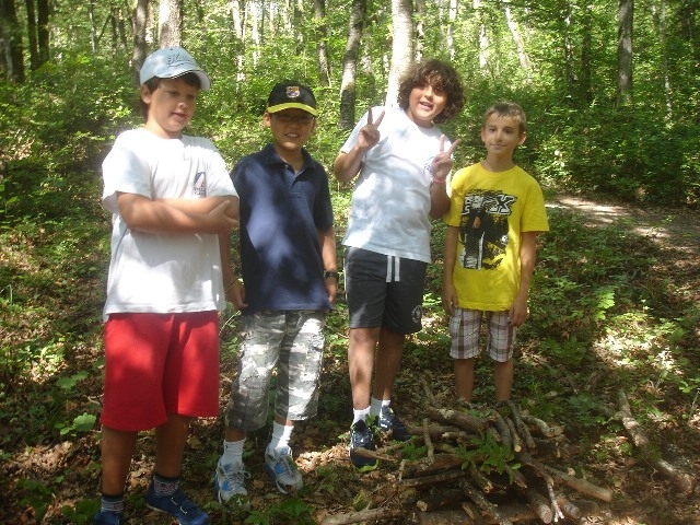 Village Camps International Summer Camp VDC Geneva 2016-08-12 https://www.villagecamps.com/journals_admin/images/822-34-DSC02276.jpg