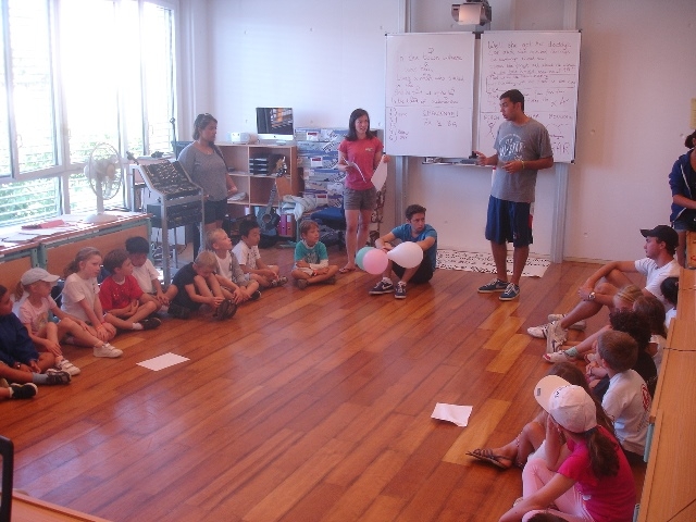 Village Camps International Summer Camp VDC Geneva 2016-08-12 https://www.villagecamps.com/journals_admin/images/823-34-DSC02486.jpg