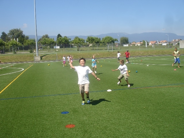 Village Camps International Summer Camp VDC Geneva 2016-08-12 https://www.villagecamps.com/journals_admin/images/823-34-DSC02599.jpg