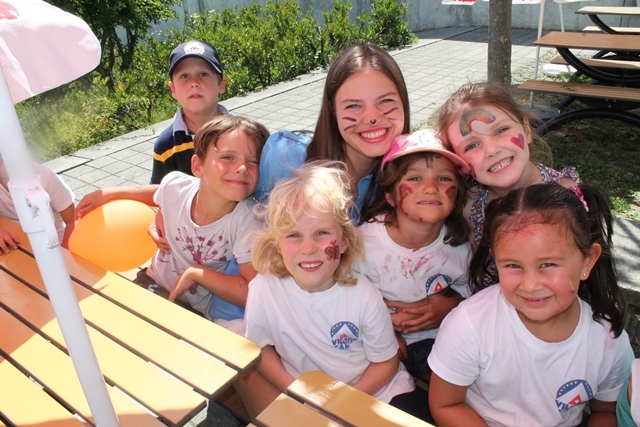 Village Camps International Summer Camp VDC Geneva 2016-08-12 https://www.villagecamps.com/journals_admin/images/824-34-IMG_8006.jpg