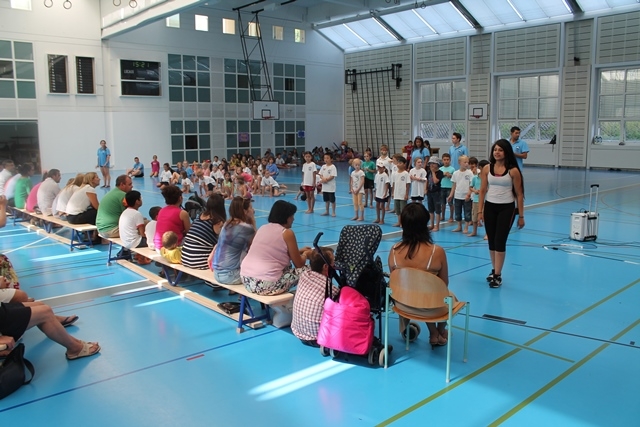 Village Camps International Summer Camp VDC Geneva 2016-08-12 https://www.villagecamps.com/journals_admin/images/824-34-IMG_8186.jpg