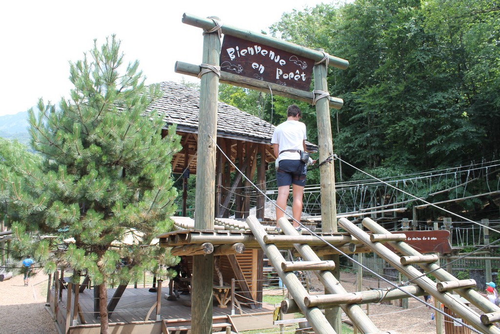 Village Camps International Summer Camp LTC, Leysin 2024-07-22 https://www.villagecamps.com/journals_admin/images/1341-8094-IMG_7788.jpg