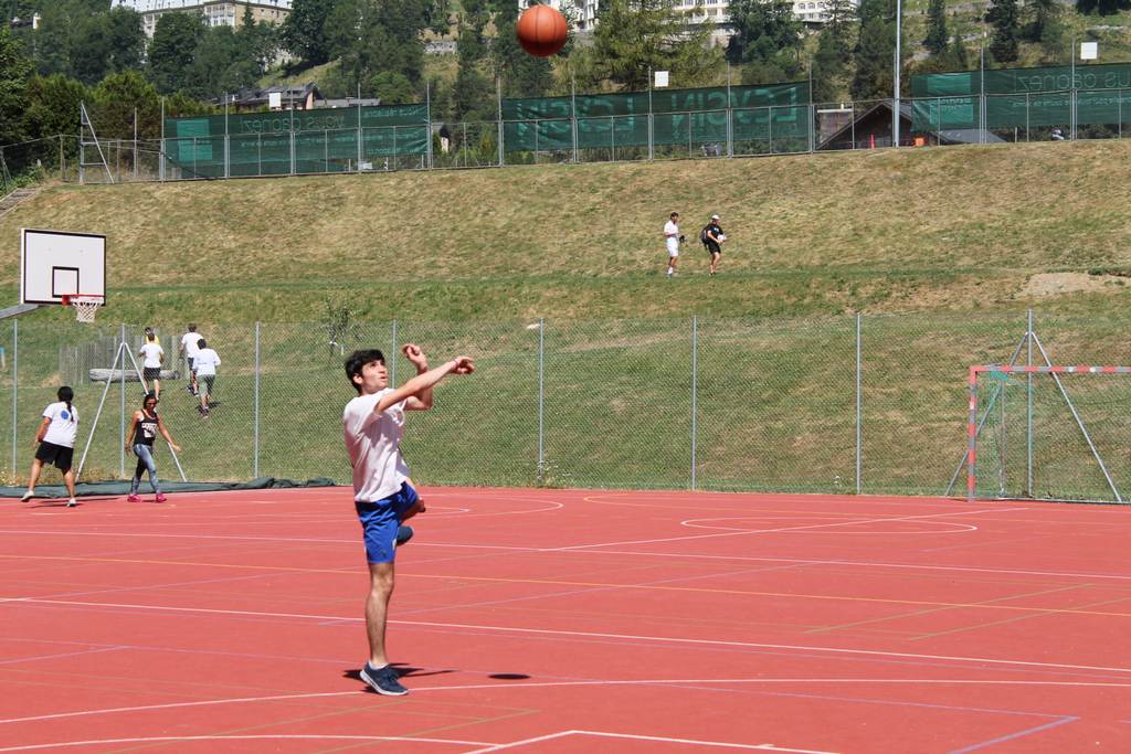 Village Camps International Summer Camp LTC, Leysin 2024-07-22 https://www.villagecamps.com/journals_admin/images/1343-4527-IMG_8453.jpg