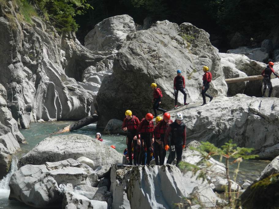 Village Camps International Summer Camp LTC, Leysin 2024-07-22 https://www.villagecamps.com/journals_admin/images/1344-8804-DSCN1342.jpg