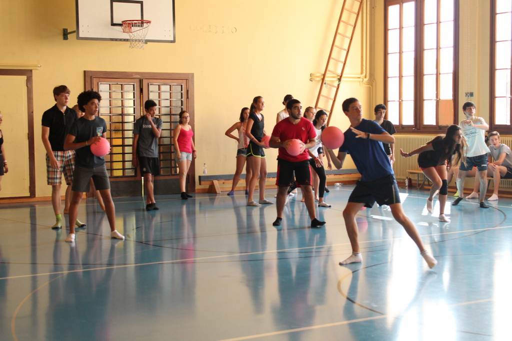 Village Camps International Summer Camp LTC, Leysin 2024-07-22 https://www.villagecamps.com/journals_admin/images/1348-1427-IMG_8790.jpg