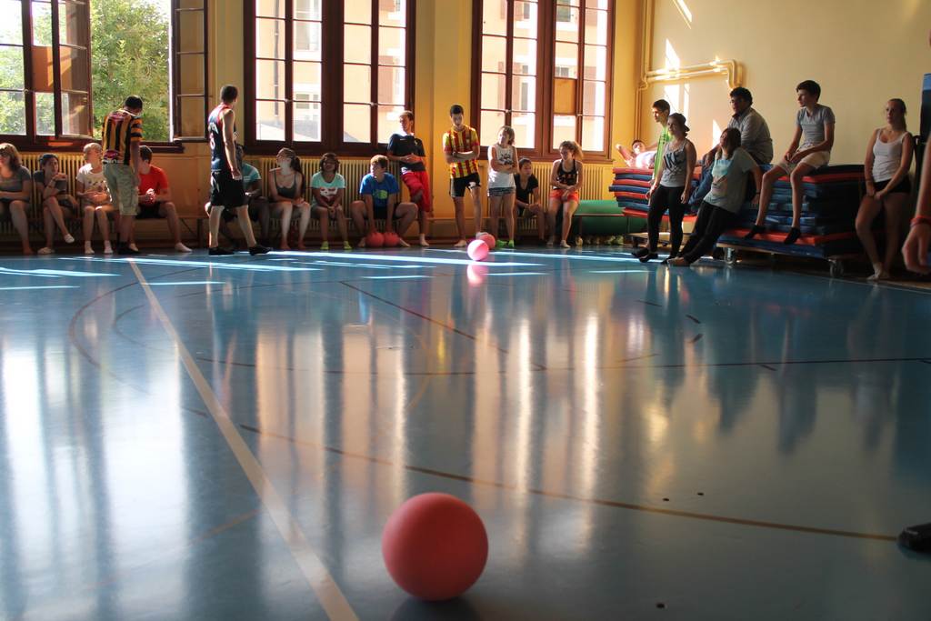 Village Camps International Summer Camp LTC, Leysin 2024-07-22 https://www.villagecamps.com/journals_admin/images/1348-1504-IMG_8817.jpg