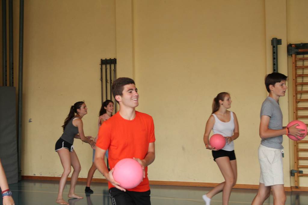 Village Camps International Summer Camp LTC, Leysin 2024-07-22 https://www.villagecamps.com/journals_admin/images/1348-1609-IMG_8842.jpg