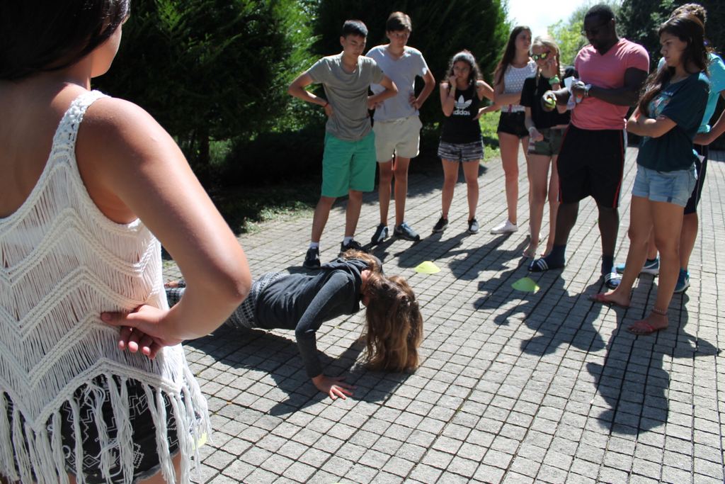 Village Camps International Summer Camp LTC, Leysin 2024-07-22 https://www.villagecamps.com/journals_admin/images/1352-2652-IMG_9966.jpg