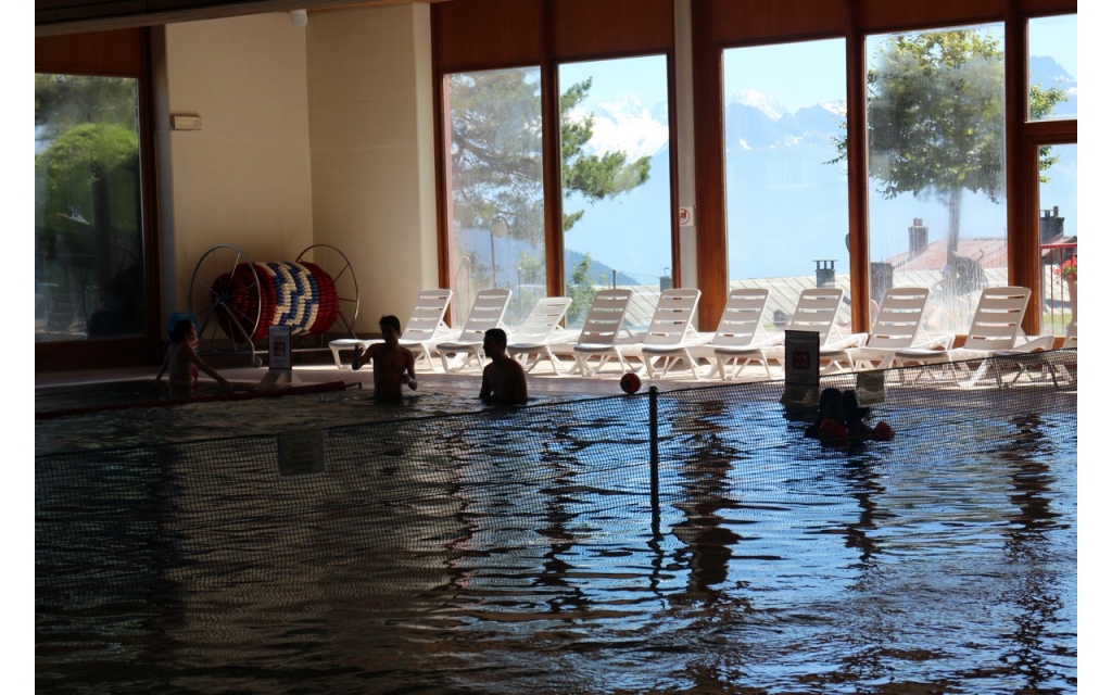 Village Camps International Summer Camp LTC, Leysin 2024-07-22 https://www.villagecamps.com/journals_admin/images/1606-7728-IMG_5501.jpg