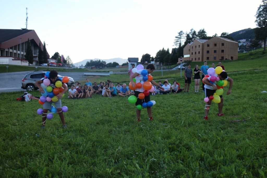 Village Camps International Summer Camp LTC, Leysin 2024-07-22 https://www.villagecamps.com/journals_admin/images/1607-2709-IMG_5796.jpg