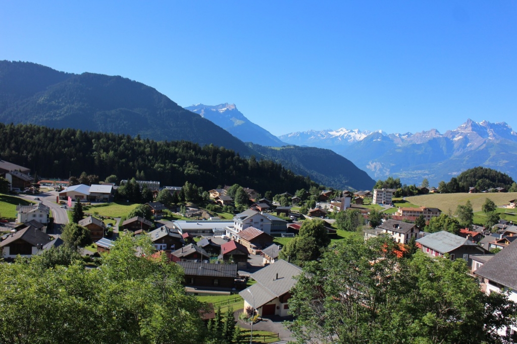 Village Camps International Summer Camp LTC, Leysin 2024-07-22 https://www.villagecamps.com/journals_admin/images/1607-9640-IMG_5582.jpg Village Camps International Summer Camp LTC, Leysin 2024-07-22 https://www.villagecamps.com/journals_admin/images/1607-9640-IMG_5582.jpg