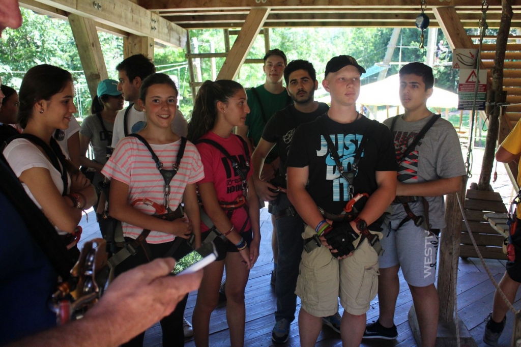 Village Camps International Summer Camp LTC, Leysin 2024-07-22 https://www.villagecamps.com/journals_admin/images/1607-9731-IMG_5658.jpg