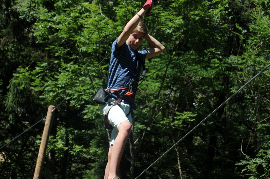 Village Camps International Summer Camp LTC, Leysin 2024-07-22 https://www.villagecamps.com/journals_admin/images/1607-9813-IMG_5716.jpg