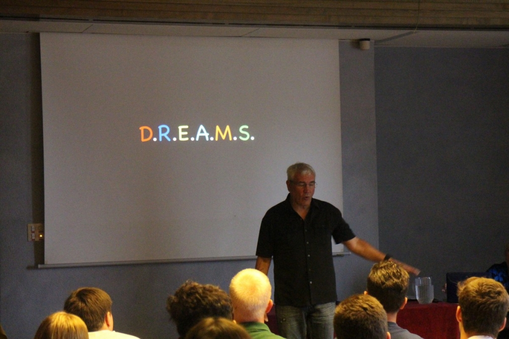 Village Camps International Summer Camp LTC, Leysin 2024-07-22 https://www.villagecamps.com/journals_admin/images/1610-5590-IMG_6409.jpg