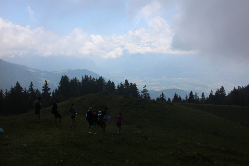 Village Camps International Summer Camp LTC, Leysin 2024-07-22 https://www.villagecamps.com/journals_admin/images/1614-0939-IMG_7038.jpg