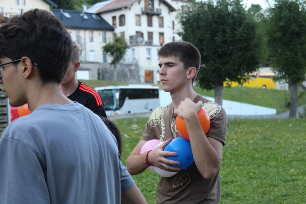 Village Camps International Summer Camp LTC, Leysin 2024-07-22 https://www.villagecamps.com/journals_admin/images/1850-2317-IMG_0752.jpg