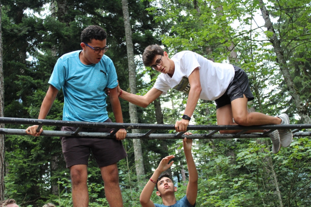 Village Camps International Summer Camp LTC, Leysin 2024-07-22 https://www.villagecamps.com/journals_admin/images/1852-2008-IMG_1836.jpg