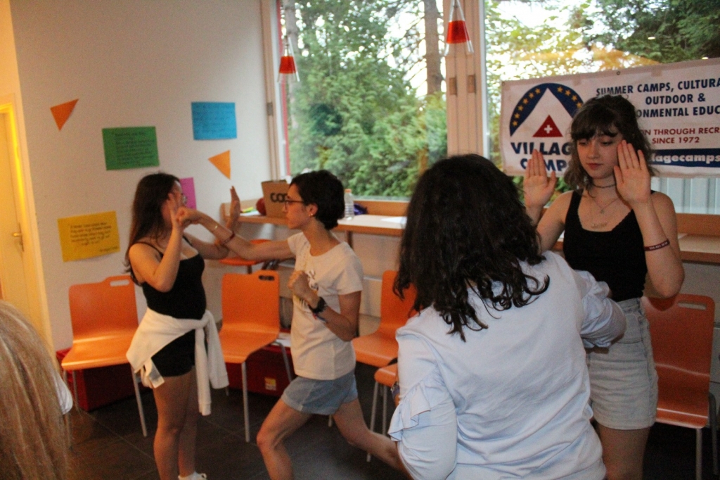 Village Camps International Summer Camp LTC, Leysin 2024-07-22 https://www.villagecamps.com/journals_admin/images/1855-2210-IMG_3607.jpg