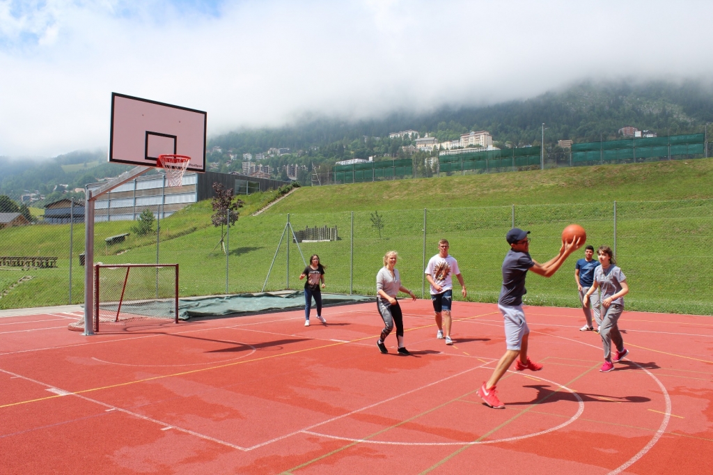 Village Camps International Summer Camp LTC, Leysin 2024-07-22 https://www.villagecamps.com/journals_admin/images/1856-8015-IMG_3788.jpg