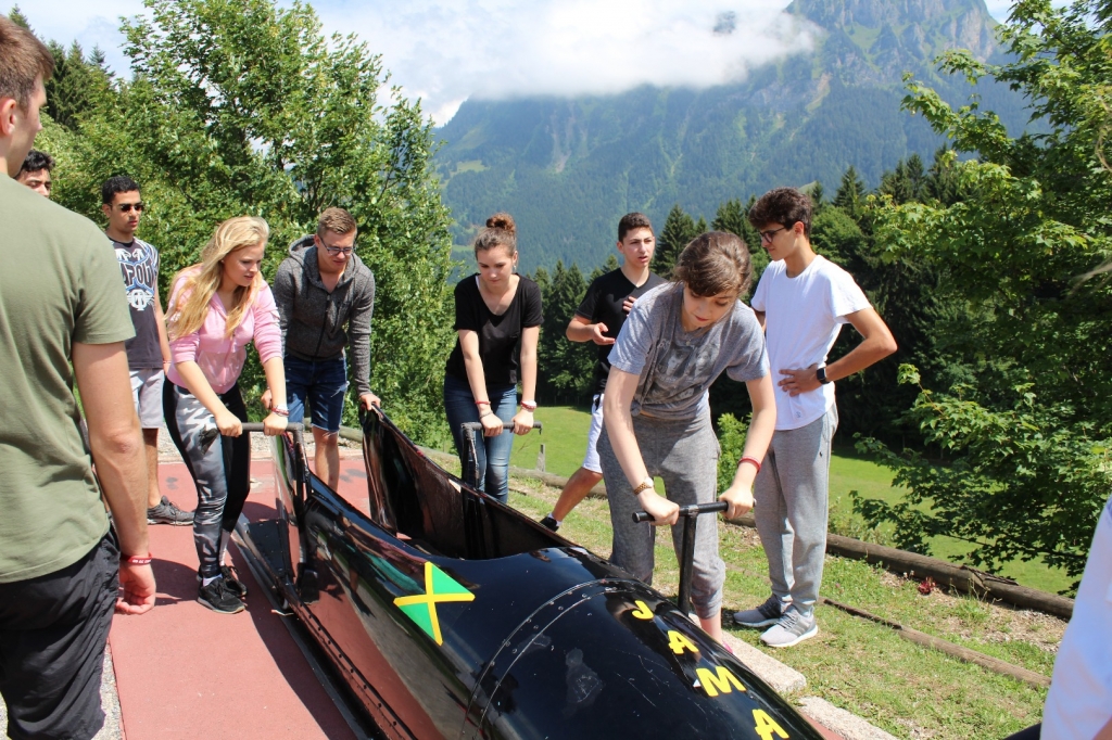 Village Camps International Summer Camp LTC, Leysin 2024-07-22 https://www.villagecamps.com/journals_admin/images/1856-8234-IMG_3856.jpg