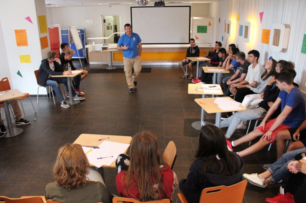 Village Camps International Summer Camp LTC, Leysin 2024-07-22 https://www.villagecamps.com/journals_admin/images/1857-0645-IMG_4074.jpg