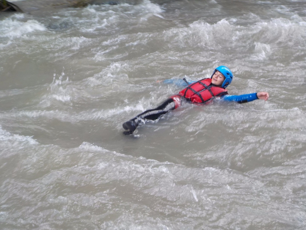 Village Camps International Summer Camp LTC, Leysin 2024-07-22 https://www.villagecamps.com/journals_admin/images/1859-7808-DSCN0364.jpg