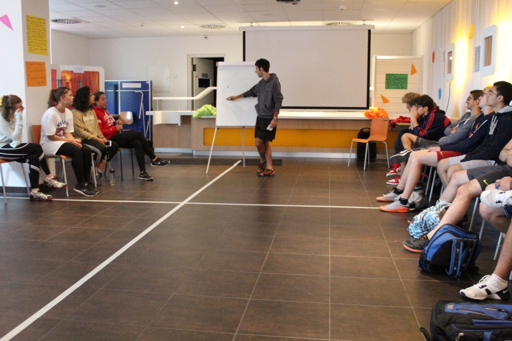Village Camps International Summer Camp LTC, Leysin 2024-07-22 https://www.villagecamps.com/journals_admin/images/1860-0490-IMG_5225.jpg