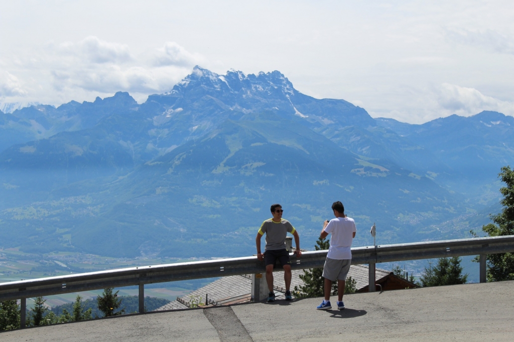 Village Camps International Summer Camp LTC, Leysin 2024-07-22 https://www.villagecamps.com/journals_admin/images/1860-1050-IMG_5445.jpg