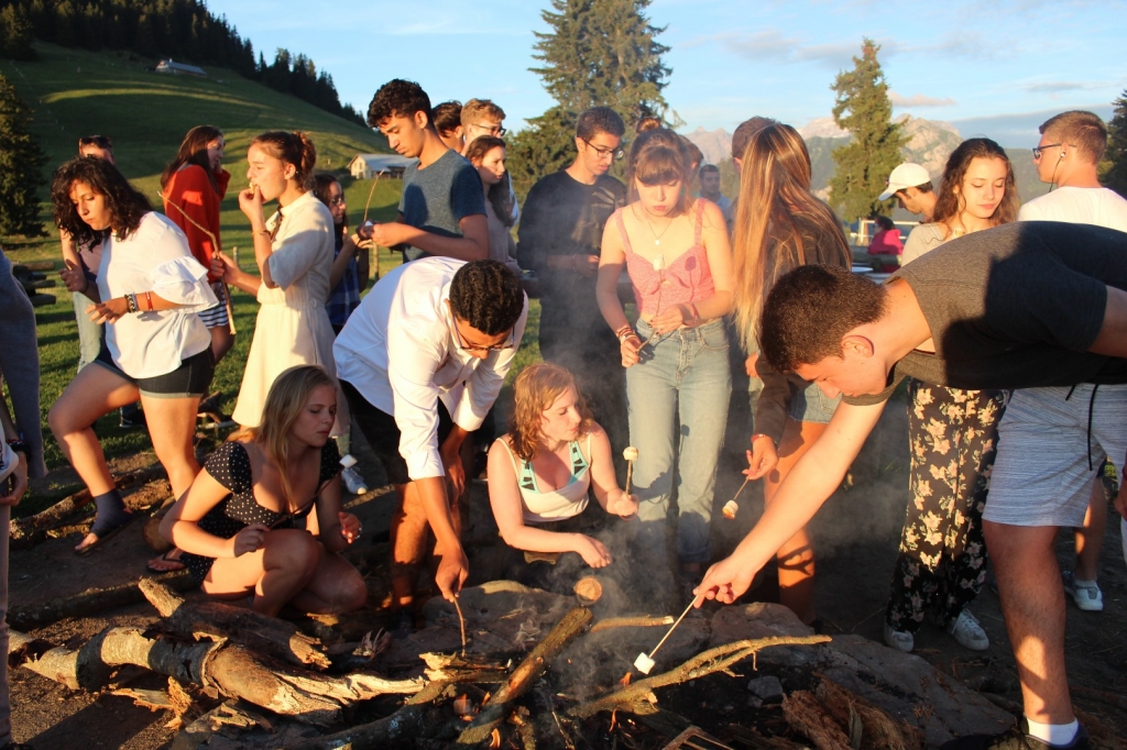 Village Camps International Summer Camp LTC, Leysin 2024-07-22 https://www.villagecamps.com/journals_admin/images/1861-8328-IMG_5667.jpg