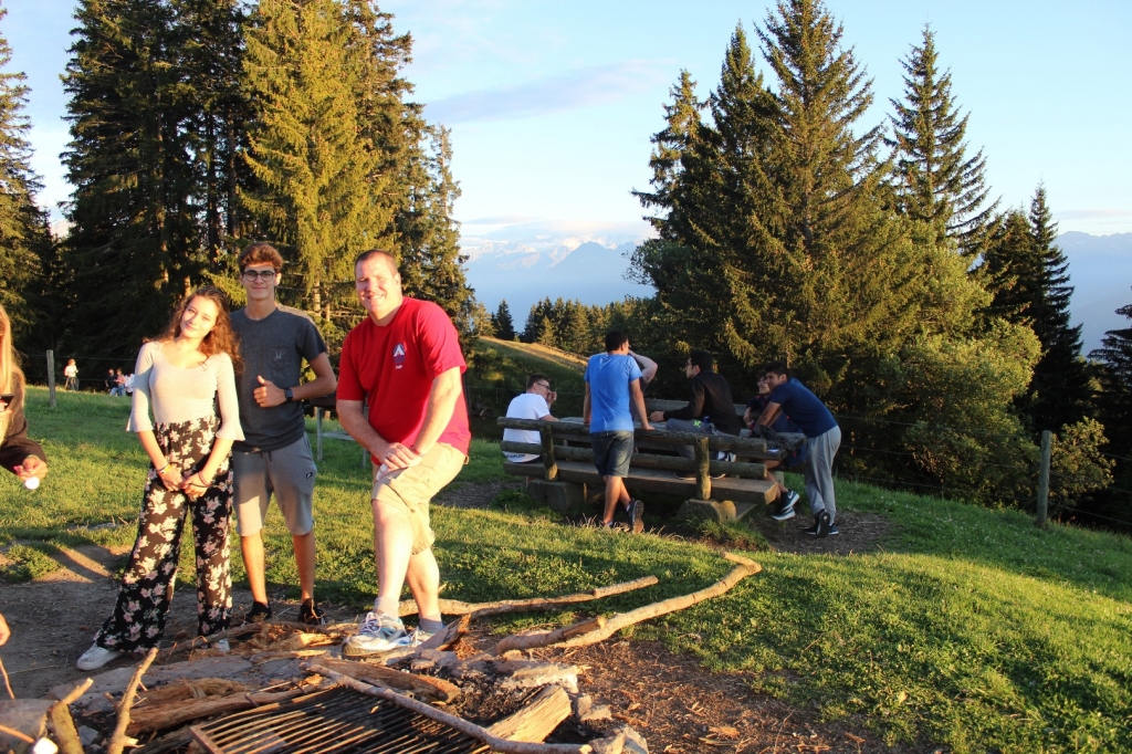 Village Camps International Summer Camp LTC, Leysin 2024-07-22 https://www.villagecamps.com/journals_admin/images/1861-8329-IMG_5659.jpg