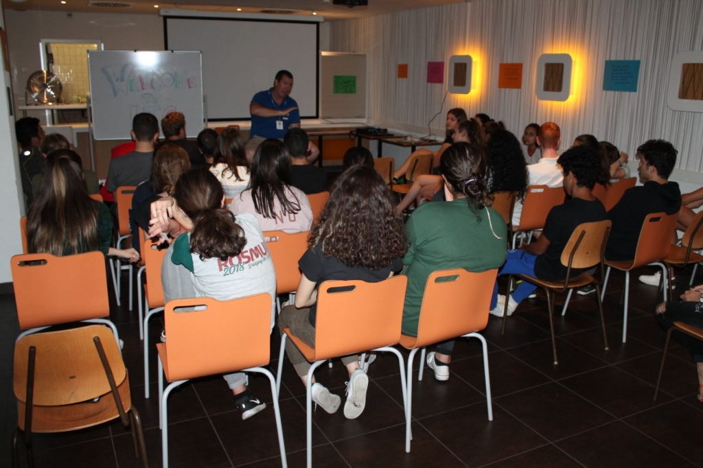 Village Camps International Summer Camp LTC, Leysin 2024-07-22 https://www.villagecamps.com/journals_admin/images/2140-8985-IMG_0262.jpg
