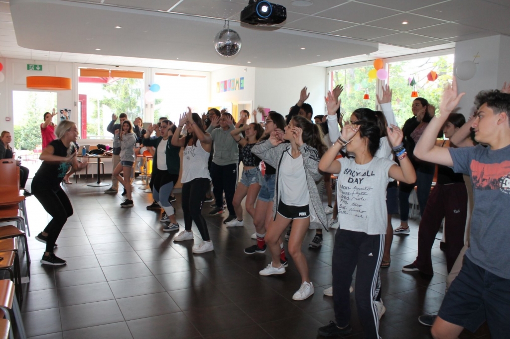 Village Camps International Summer Camp LTC, Leysin 2024-07-22 https://www.villagecamps.com/journals_admin/images/2142-4935-IMG_0920.jpg