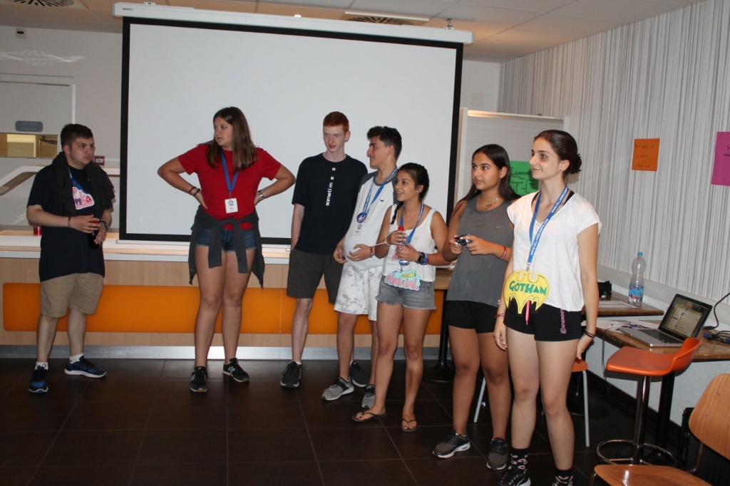 Village Camps International Summer Camp LTC, Leysin 2024-07-22 https://www.villagecamps.com/journals_admin/images/2143-2000-IMG_1626.jpg