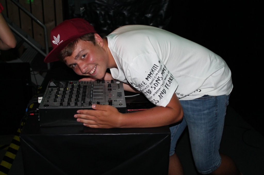 Village Camps International Summer Camp LTC, Leysin 2024-07-22 https://www.villagecamps.com/journals_admin/images/2148-7361-IMG_2794.jpg