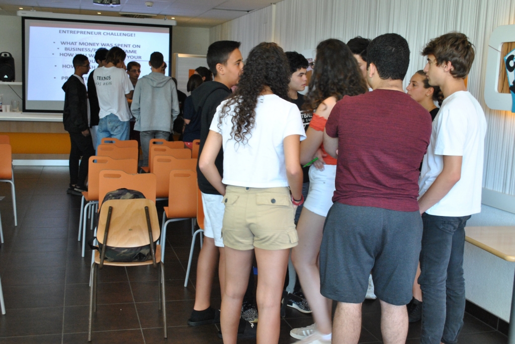 Village Camps International Summer Camp LTC, Leysin 2024-07-22 https://www.villagecamps.com/journals_admin/images/2284-5822-DSC_0759.jpg