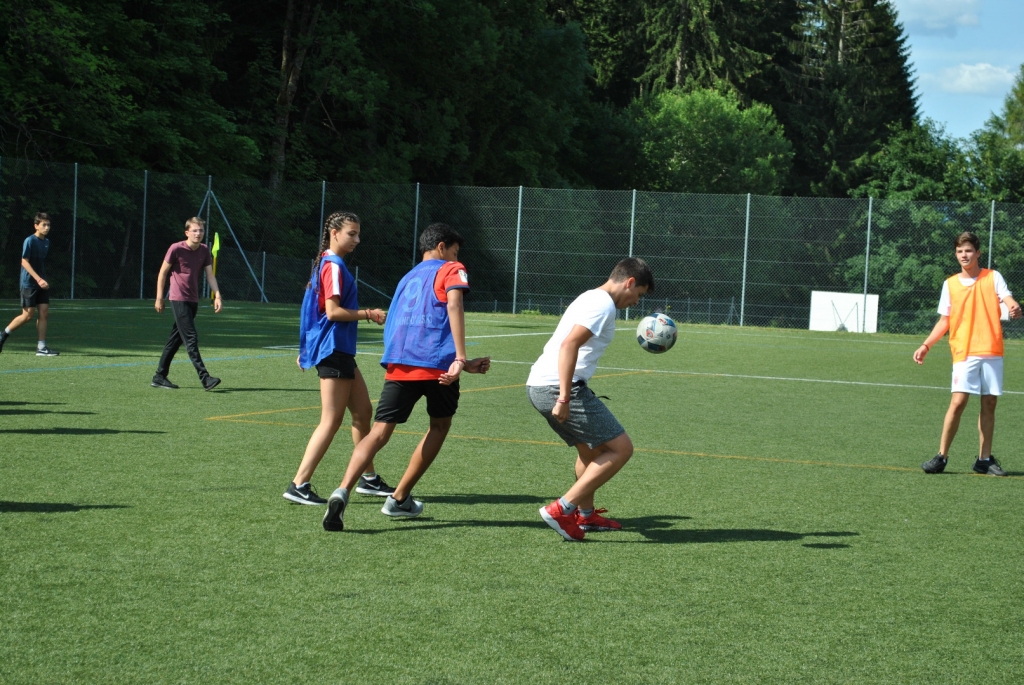 Village Camps International Summer Camp LTC, Leysin 2024-07-22 https://www.villagecamps.com/journals_admin/images/2286-1992-DSC_1084.jpg