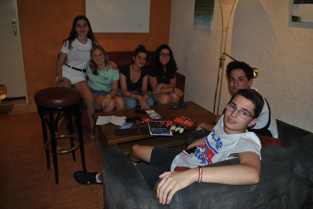 Village Camps International Summer Camp LTC, Leysin 2024-07-22 https://www.villagecamps.com/journals_admin/images/2287-0203-DSC_1159.jpg