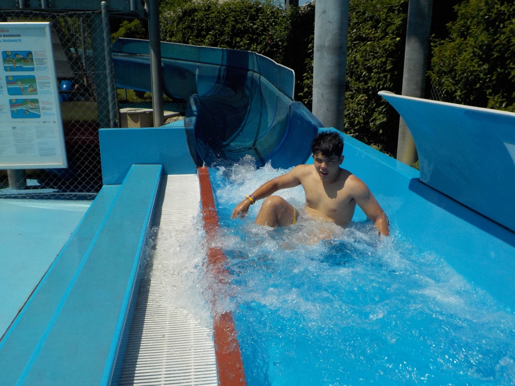 Village Camps International Summer Camp LTC, Leysin 2024-07-22 https://www.villagecamps.com/journals_admin/images/2287-0213-DSCN0120.jpg