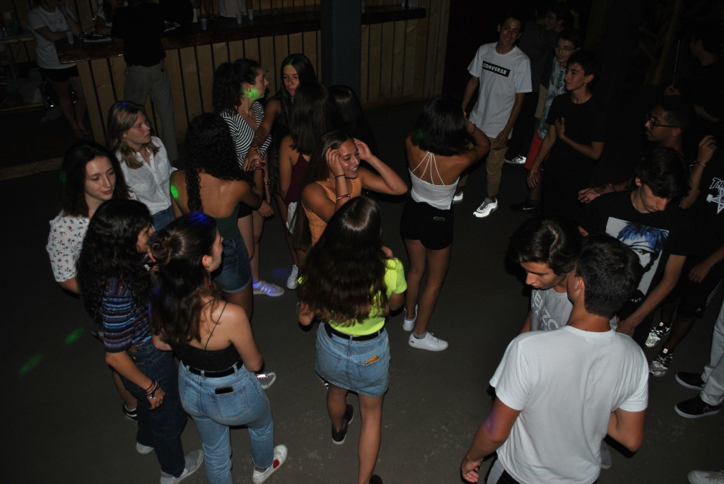 Village Camps International Summer Camp LTC, Leysin 2024-07-22 https://www.villagecamps.com/journals_admin/images/2290-7230-DSC_1376.jpg