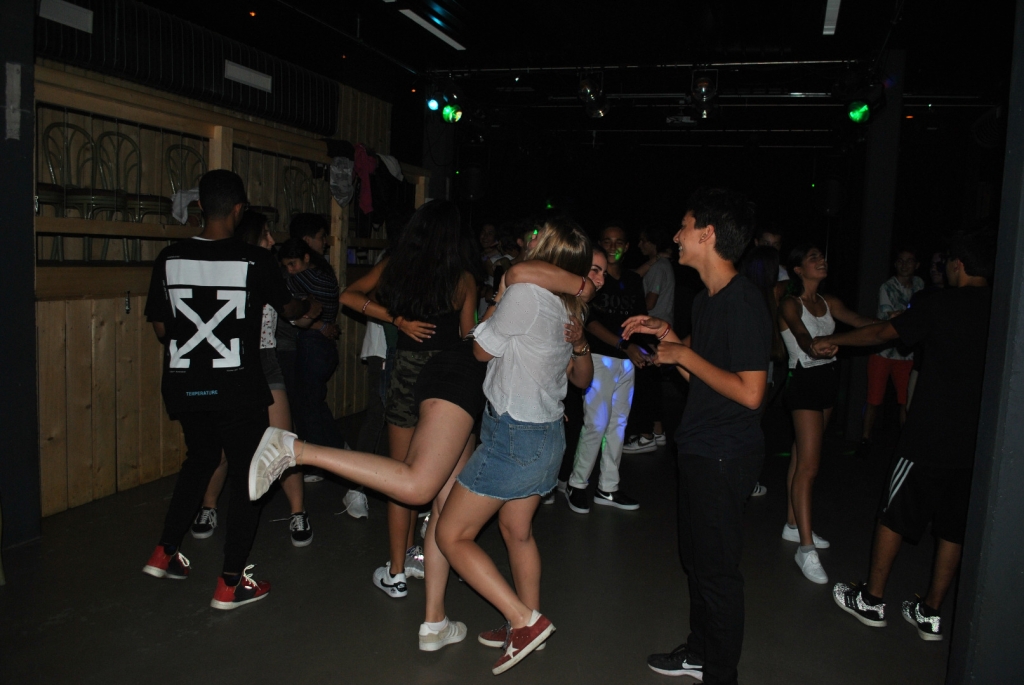 Village Camps International Summer Camp LTC, Leysin 2024-07-22 https://www.villagecamps.com/journals_admin/images/2290-7246-DSC_1399.jpg