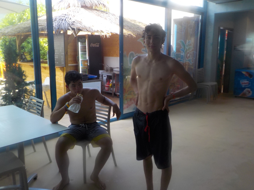 Village Camps International Summer Camp LTC, Leysin 2024-07-22 https://www.villagecamps.com/journals_admin/images/2294-5050-DSCN0345.jpg