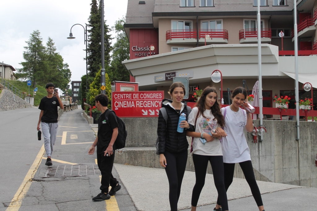 Village Camps International Summer Camp LTC, Leysin 2024-07-22 https://www.villagecamps.com/journals_admin/images/2581-7302-IMG_6051.jpg