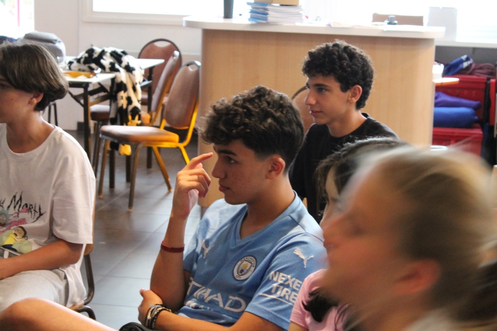 Village Camps International Summer Camp LTC, Leysin 2024-07-22 https://www.villagecamps.com/journals_admin/images/2582-5298-IMG_6291.jpg