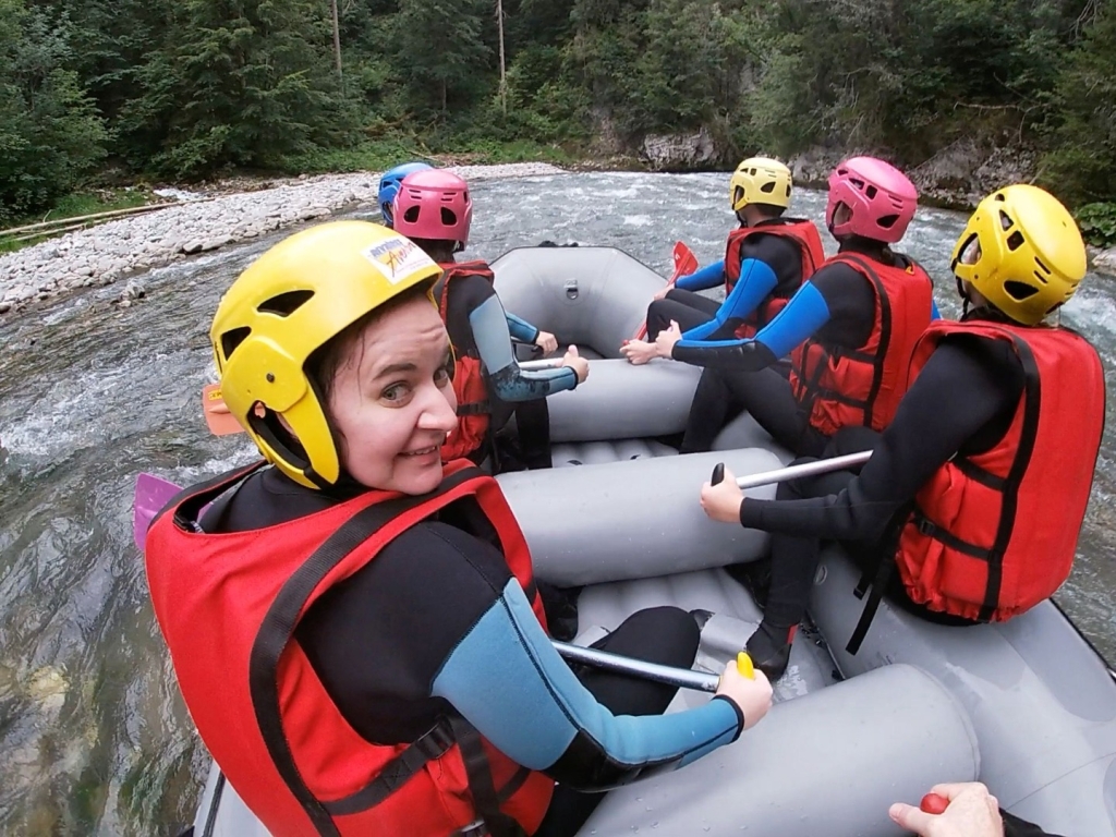 Village Camps International Summer Camp LTC, Leysin 2024-07-22 https://www.villagecamps.com/journals_admin/images/2583-1932-rafting2.jpg