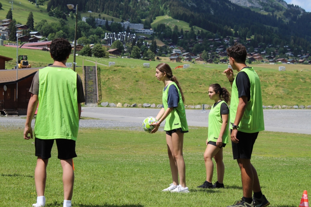 Village Camps International Summer Camp LTC, Leysin 2024-07-22 https://www.villagecamps.com/journals_admin/images/2585-3411-IMG_7982.jpg