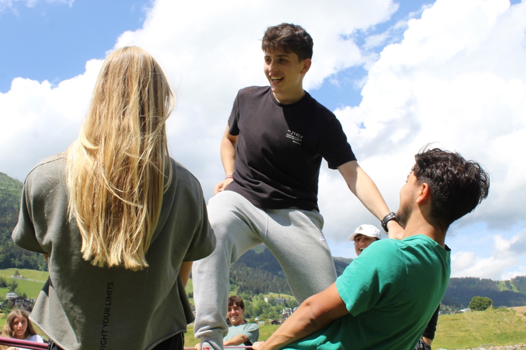 Village Camps International Summer Camp LTC, Leysin 2024-07-22 https://www.villagecamps.com/journals_admin/images/2585-3416-IMG_7928.jpg