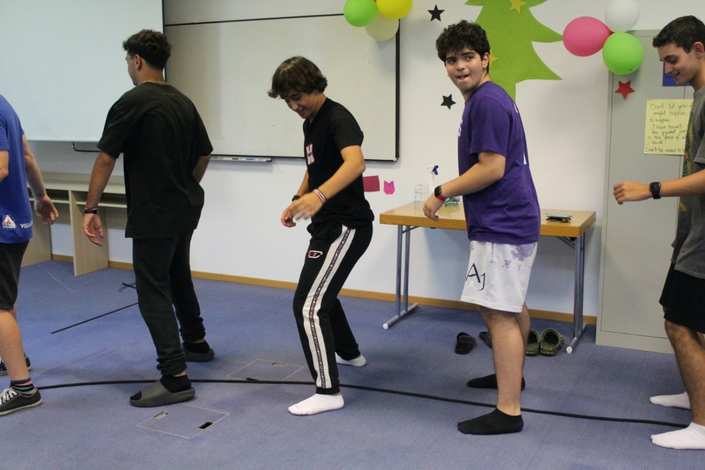 Village Camps International Summer Camp LTC, Leysin 2024-07-22 https://www.villagecamps.com/journals_admin/images/2638-2478-IMG_0417.jpg